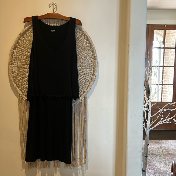 Three Dots ~ Black ~ Sleeveless Swing Dress ~ Small - Picture 4 of 15